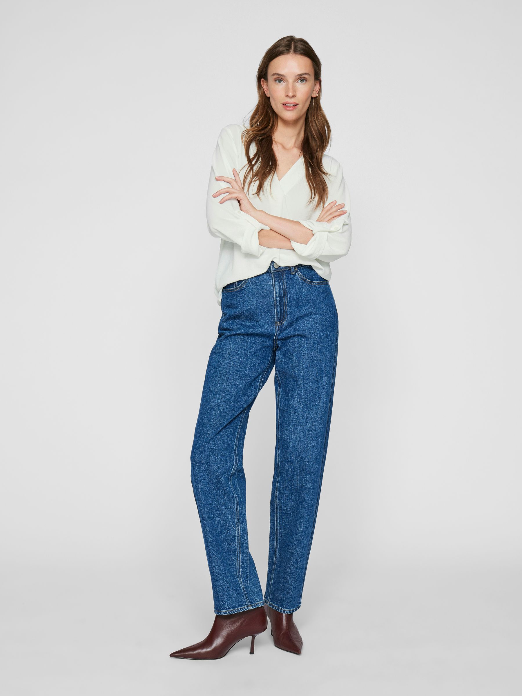 VILA_Springsummer_4641934_14102906_5.jpg Struktur Design Top mit V-Ausschnitt Crepe Bluse mit 3/4 Arm