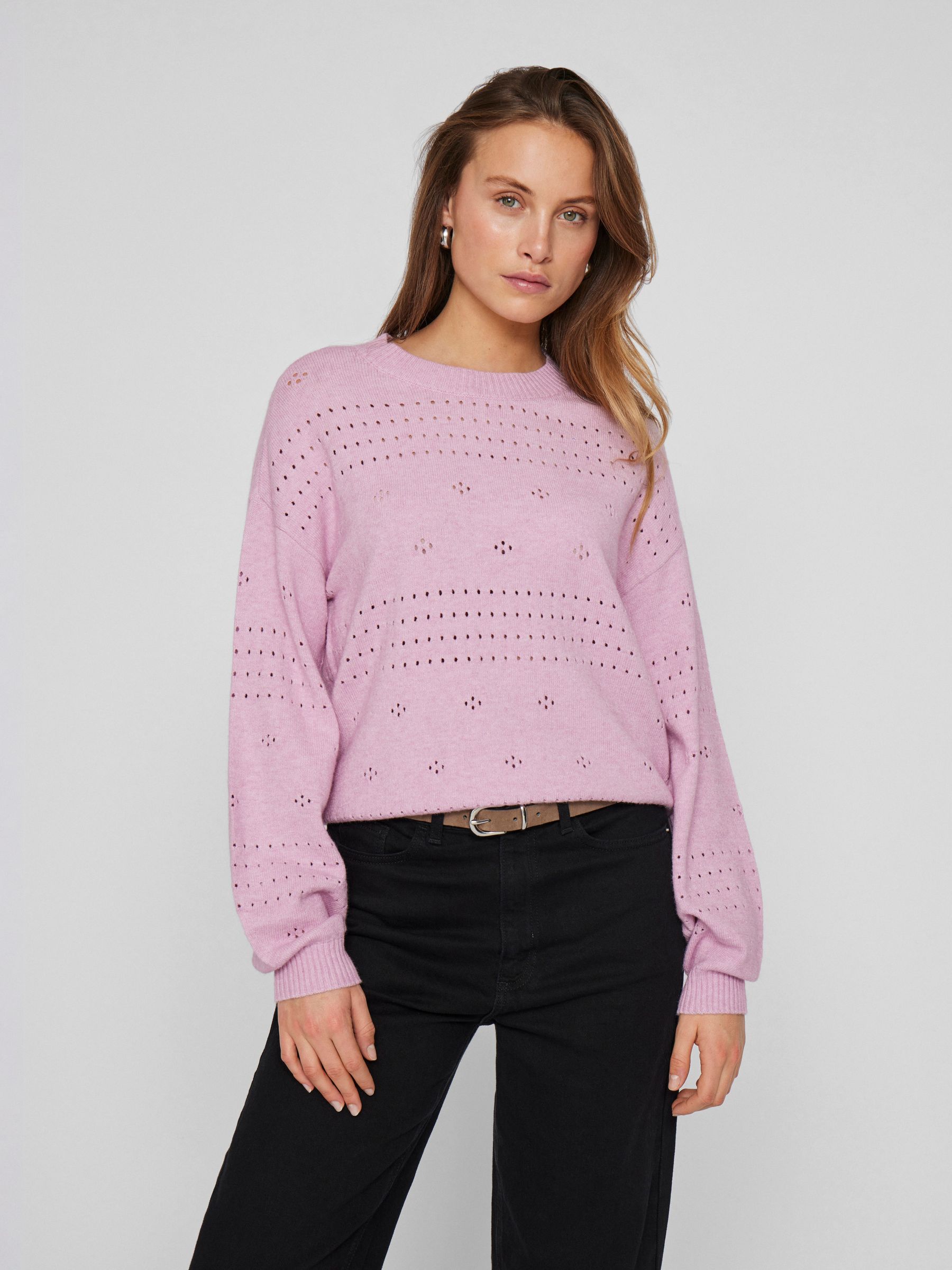 VILA_NOOS2025_4730184_14101222_4.jpg Soft Strickpullover mit Ballonärmel Pointelle Muster