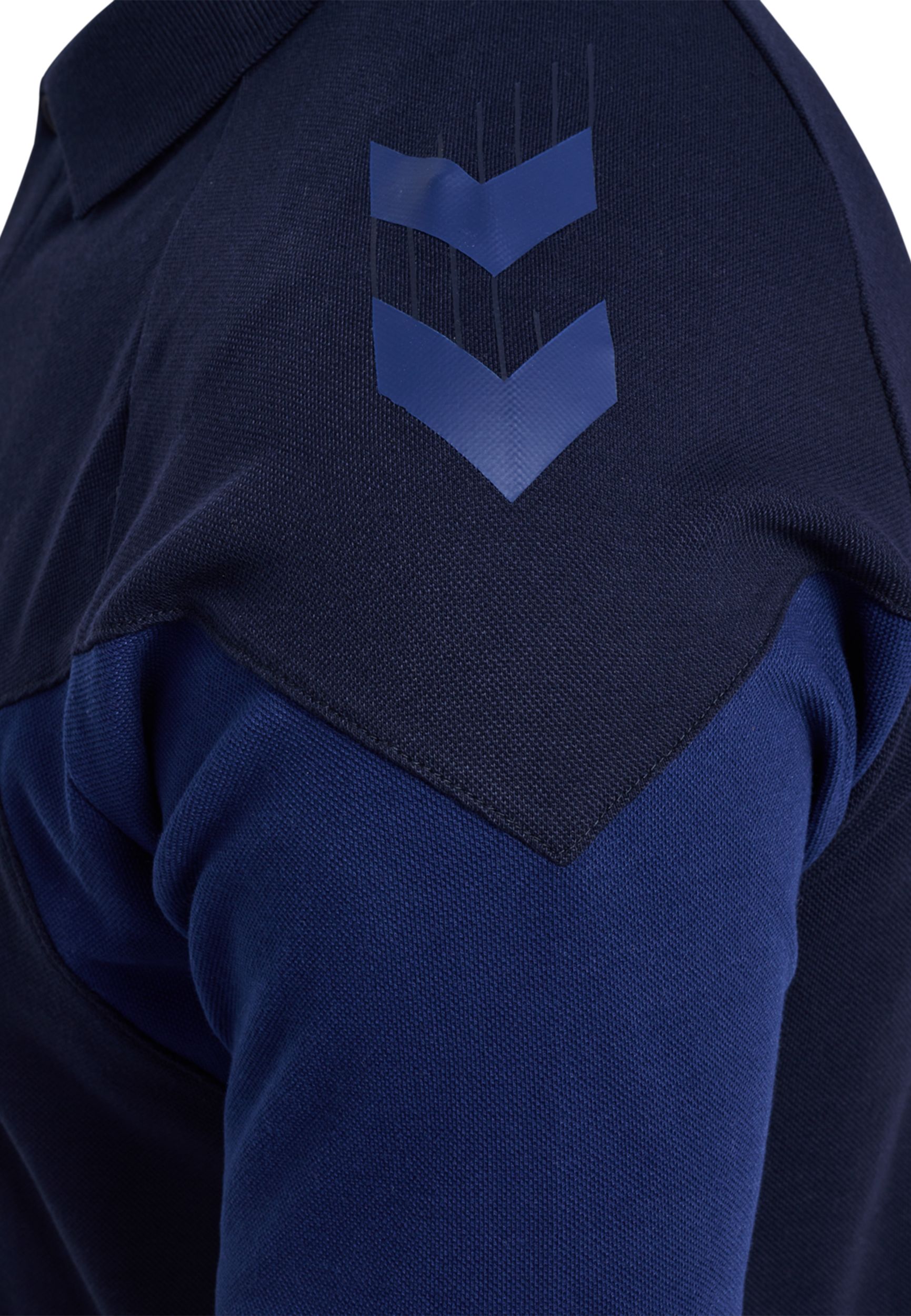 Sportliches Poloshirt mit Kontrastdetails Sportliches Poloshirt mit Kontrastdetails