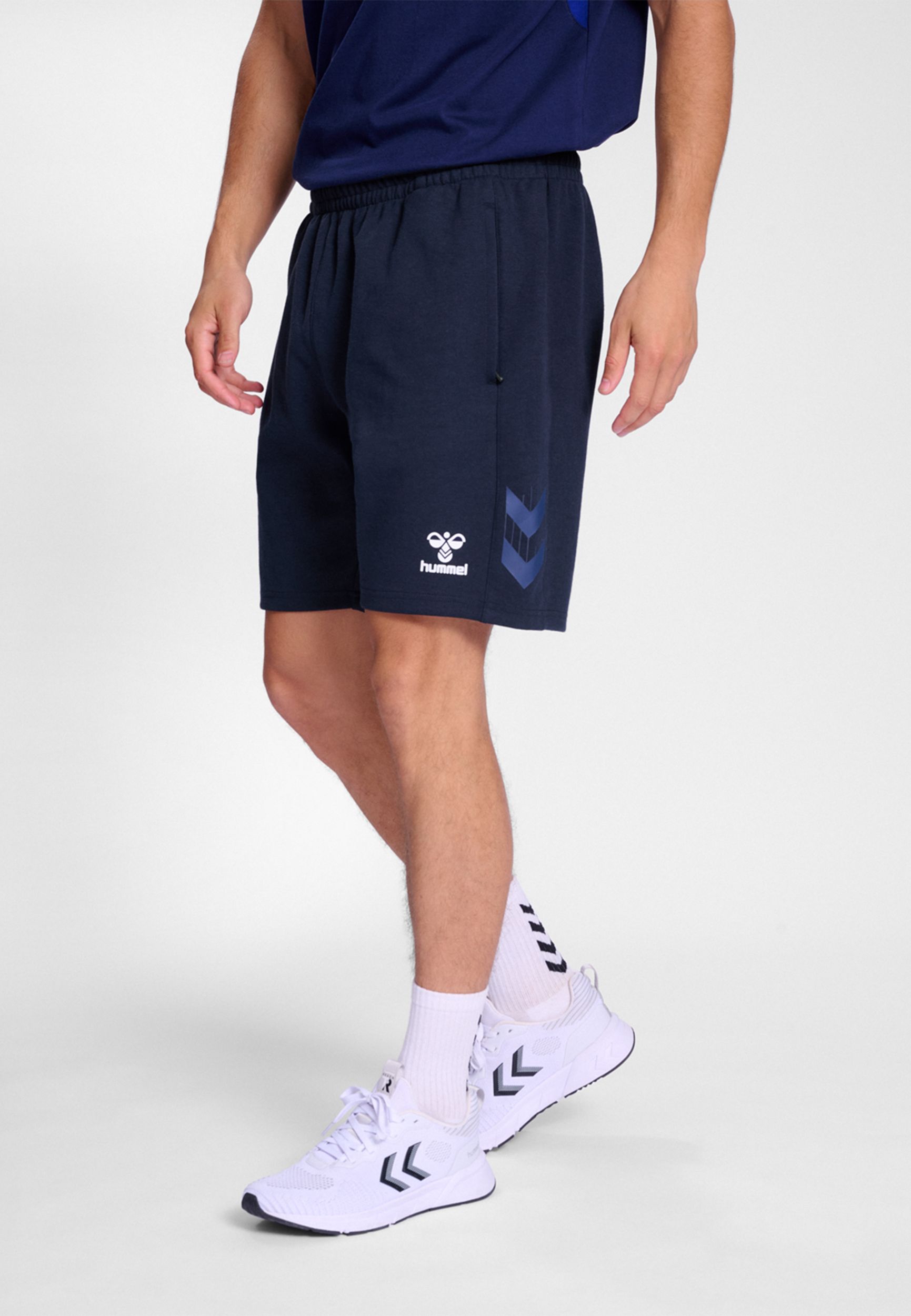 Sweatshorts mit Reißverschlusstaschen Sweatshorts mit Reißverschlusstaschen