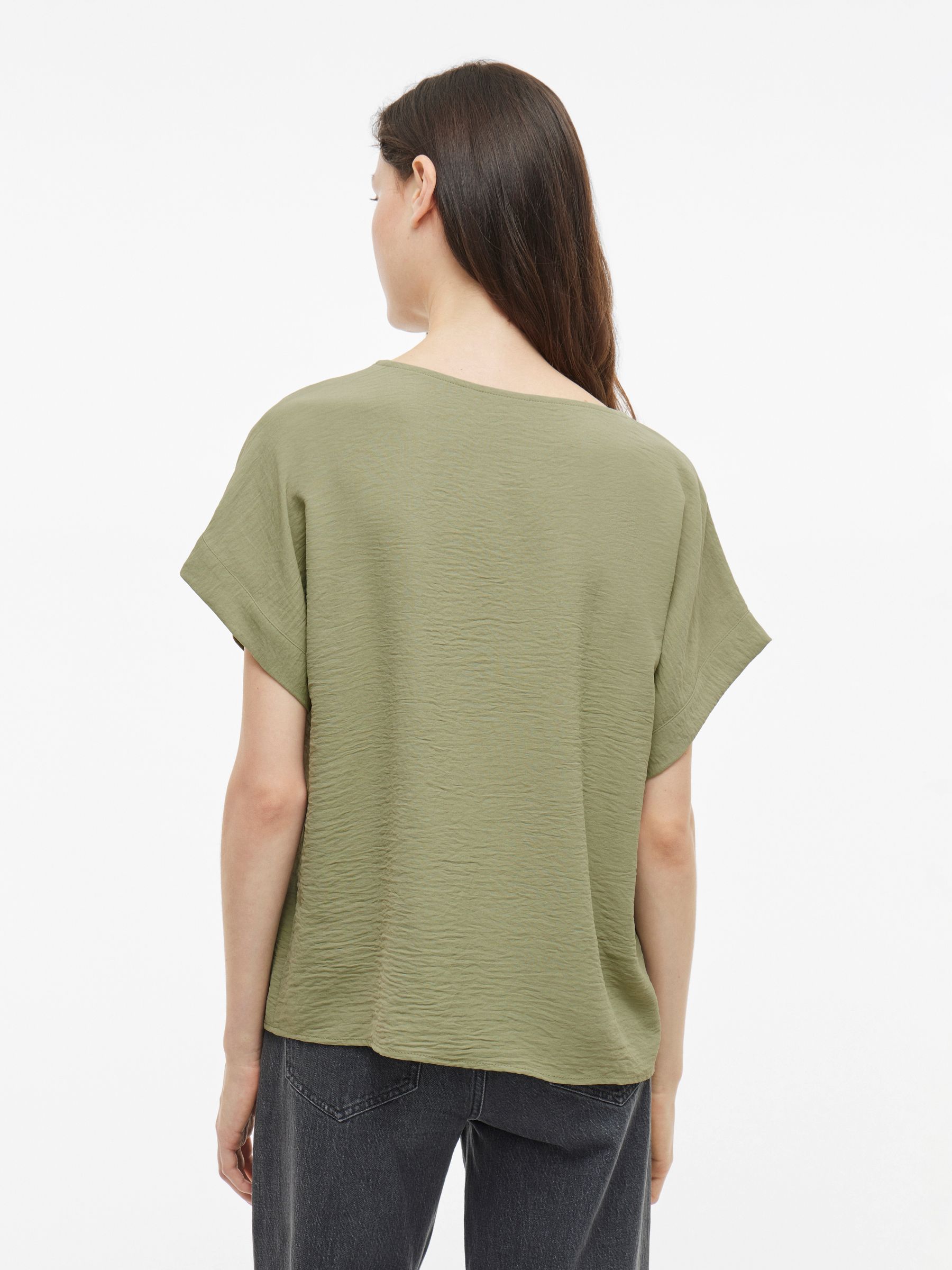 VILA_NOOS2025_4634824_14101663_5.jpg Modisches T-Shirt mit Crepe Design und Rundhalsausschnitt