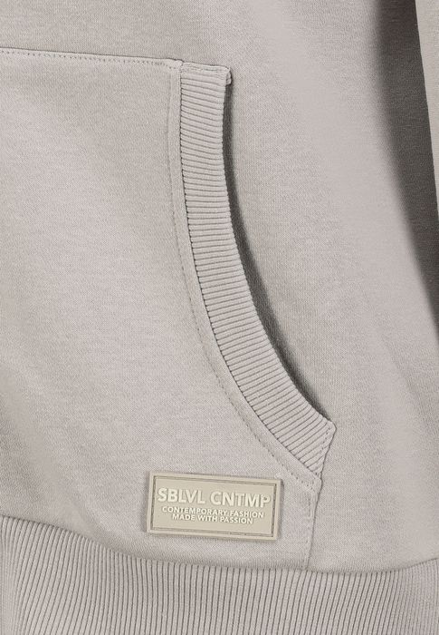 Sublevel Kapuzenpullover mit Kängurutasche und Logoprint – Beige, Bild 5