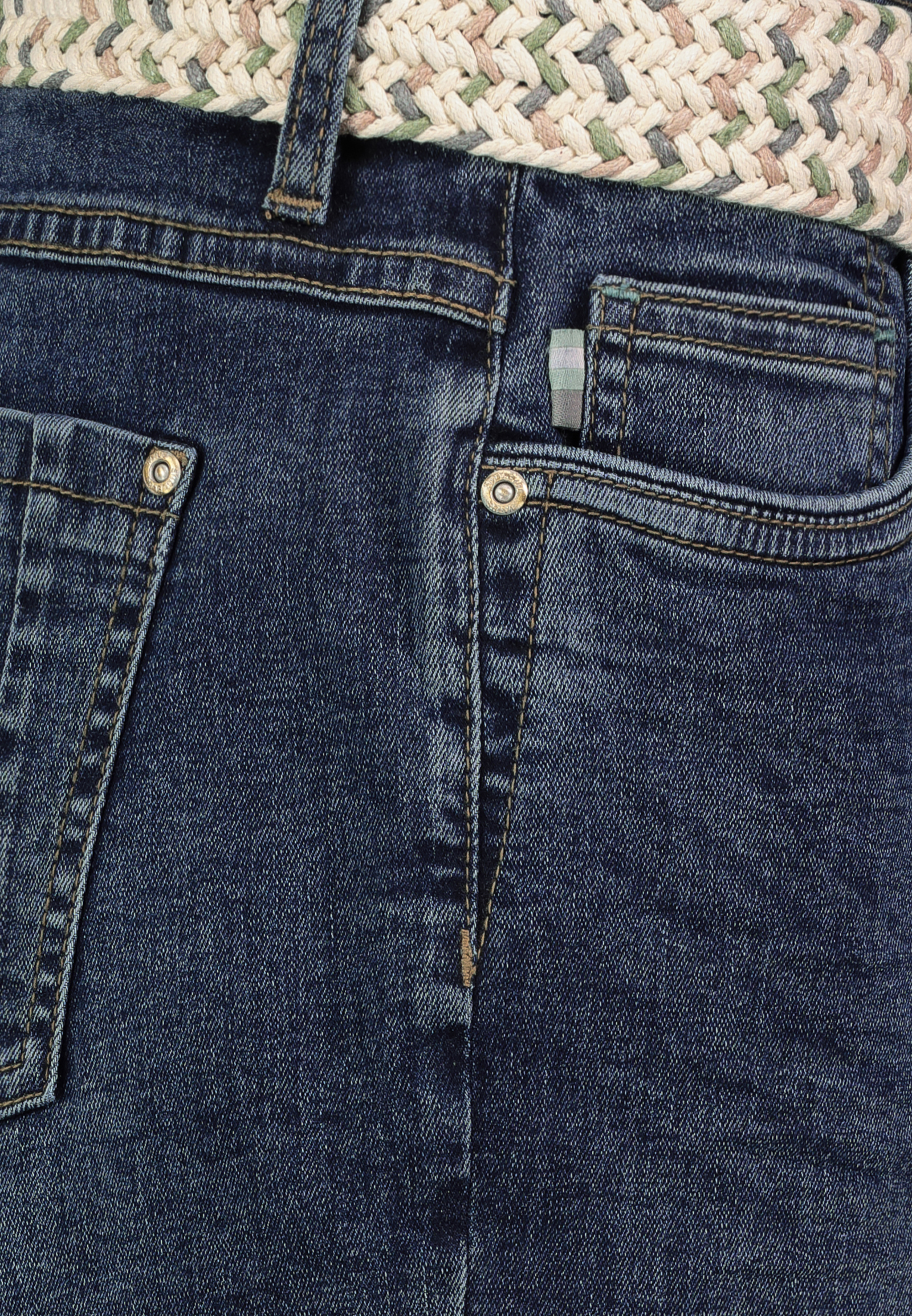 D85080BE62508ZD294_19400_D2.jpg Denim Bermuda Jeans Shorts mit Flechtgürtel und Umschlag