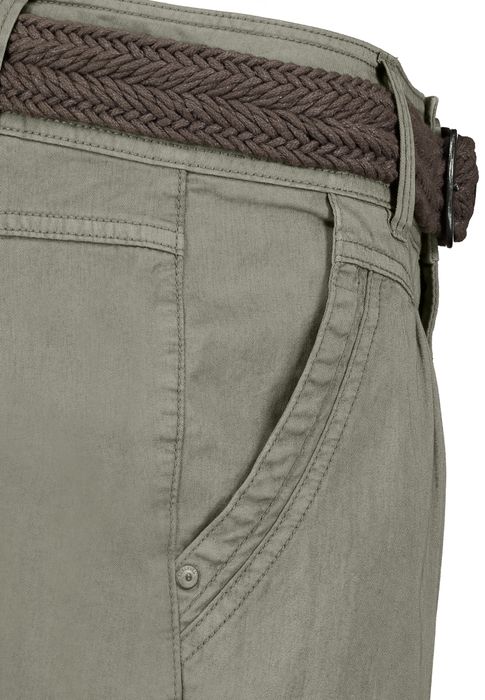 Fresh Made Bermuda Chinoshorts mit geflochtenem Gürtel und Taschen – Grün, Bild 6