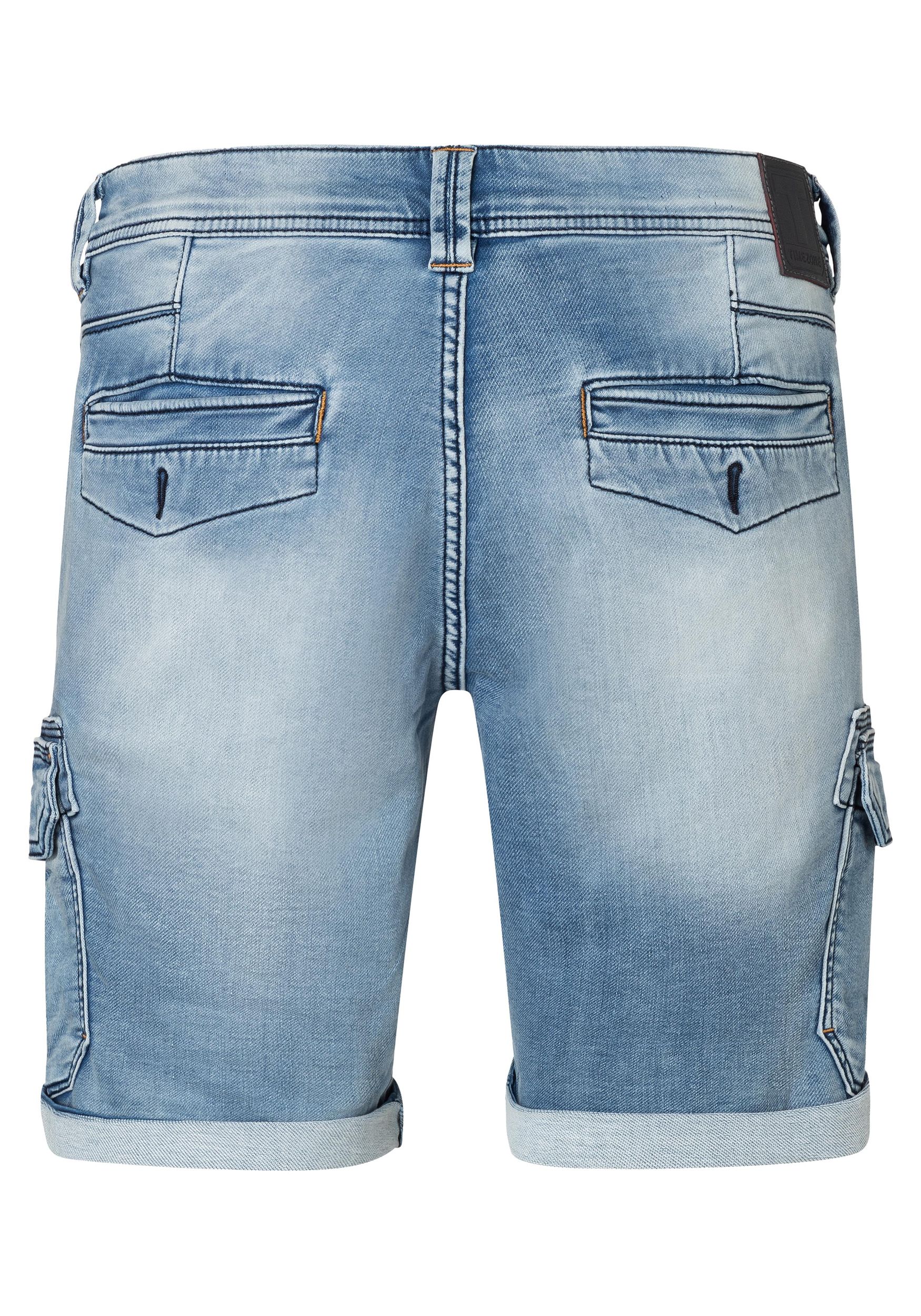 TIMEZONE-Gmb_SS25_3676_25-10021-40-3058_2.jpg Jeansshorts mit Cargotaschen und Umschlag