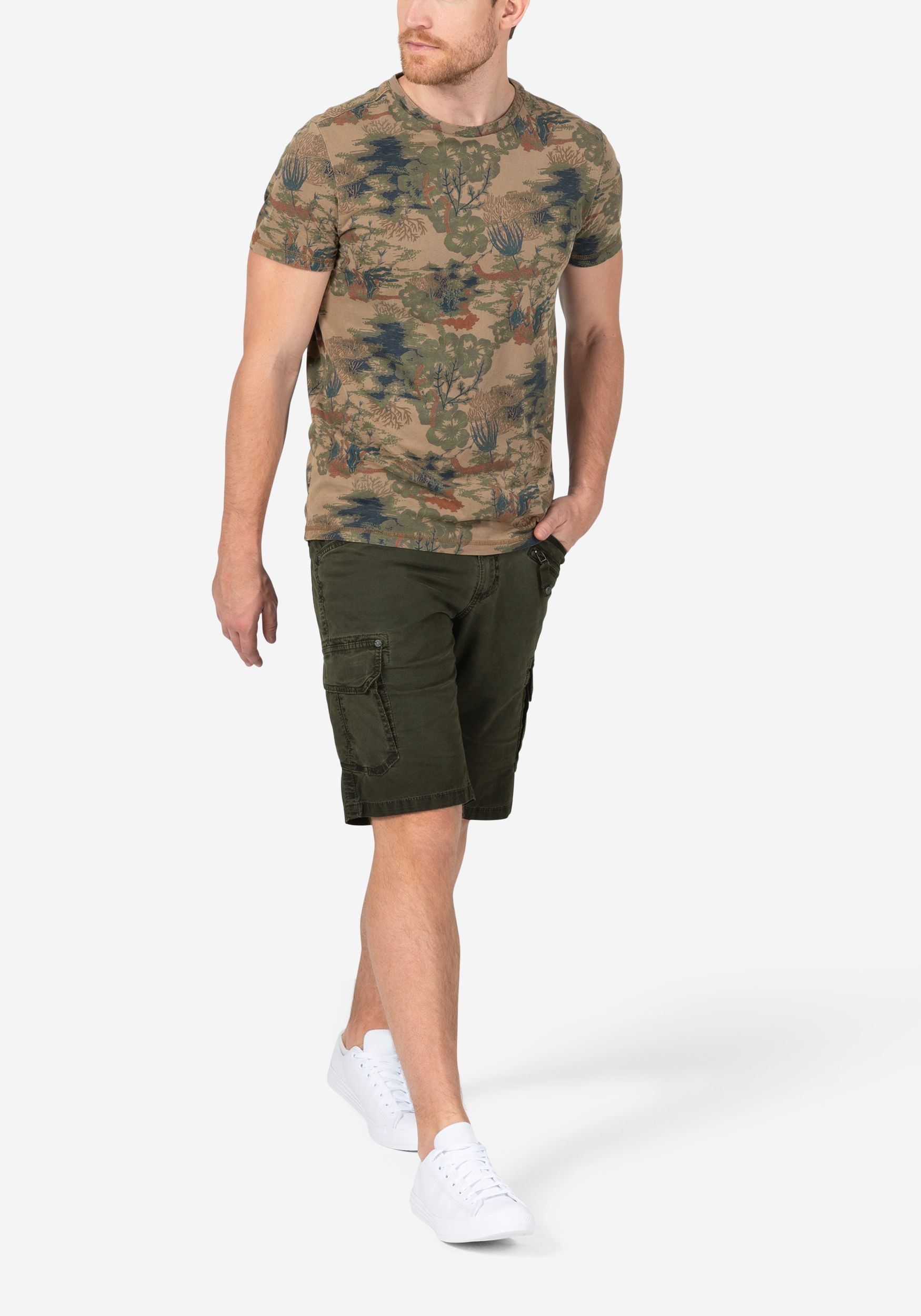 TIMEZONE-Gmb_SS25_4725_24-10051-06-1202_6.jpg Cargo Jeans Shorts mit Gürtel und Festem Stoff