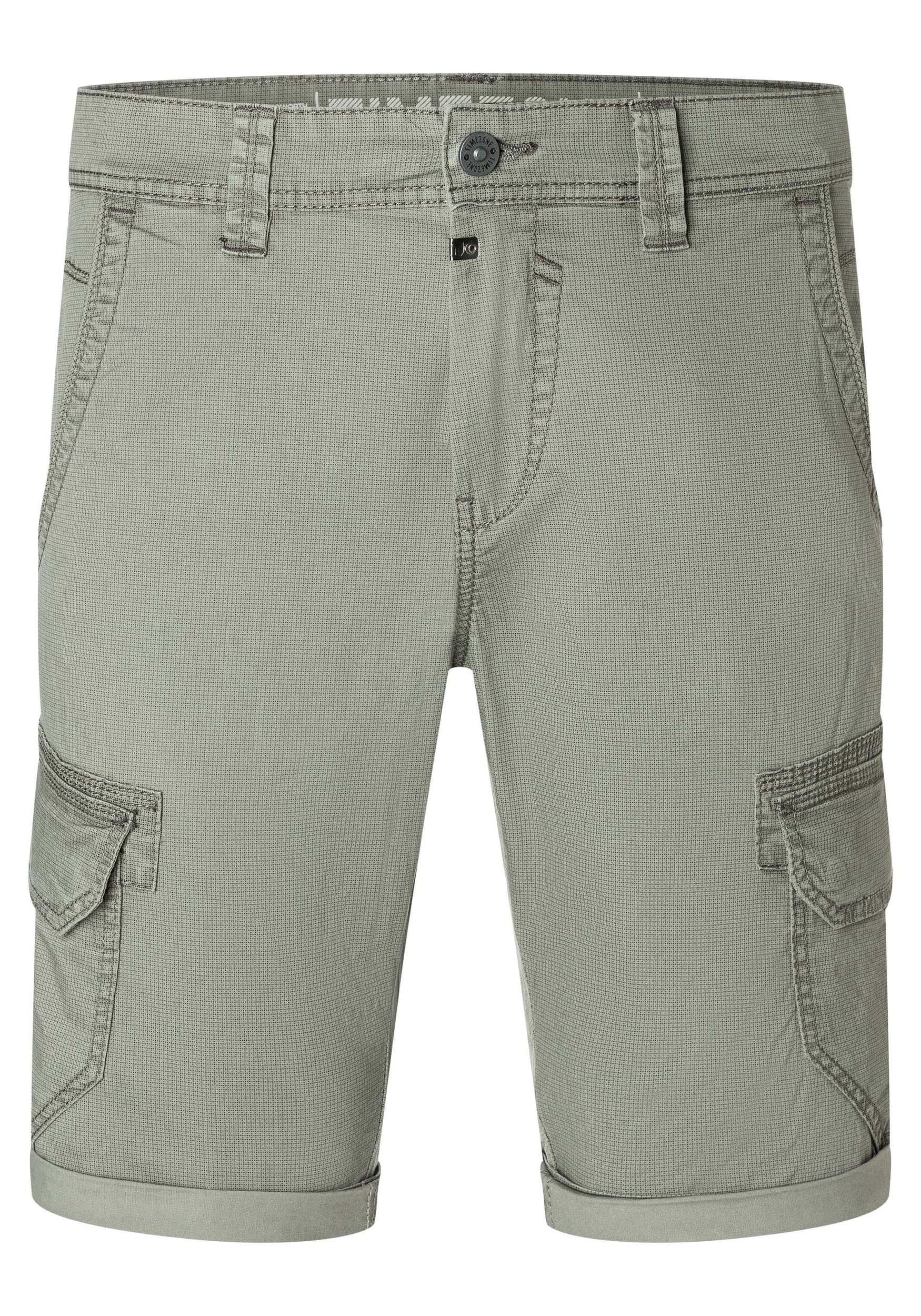 TIMEZONE-Gmb_SS25_8688_24-10032-10-1215.jpg Einfarbige Chino Cargo-Shorts mit Taschen