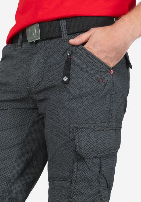 Timezone Timezone Chino Cargohose mit Gürtel Capri Design – Schwarz, Bild 4
