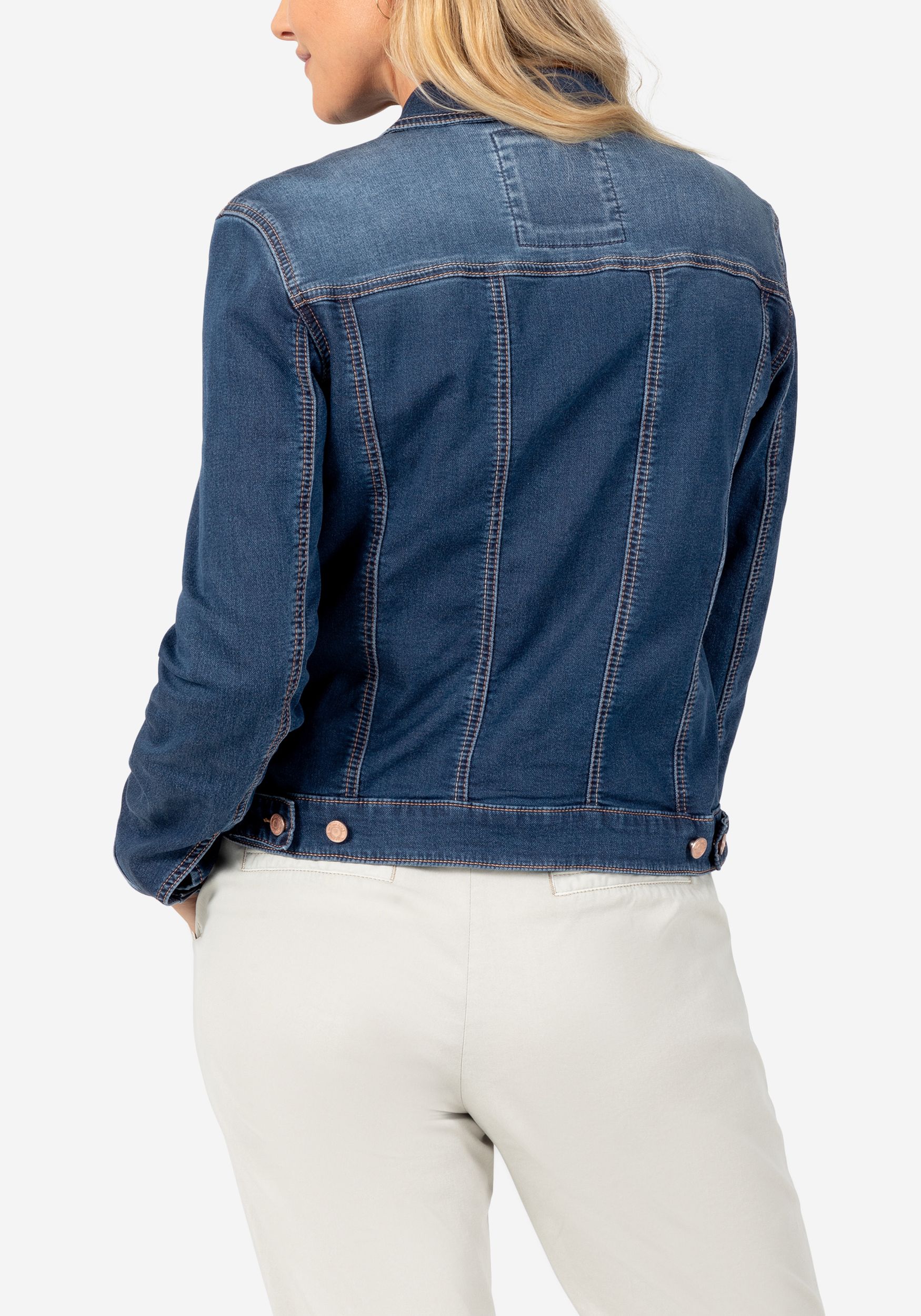 TIMEZONE-Gmb_SS25_3838_19-10064-08-3337_4.jpg Lässige Jeansjacke mit Knopfleiste und Brusttaschen