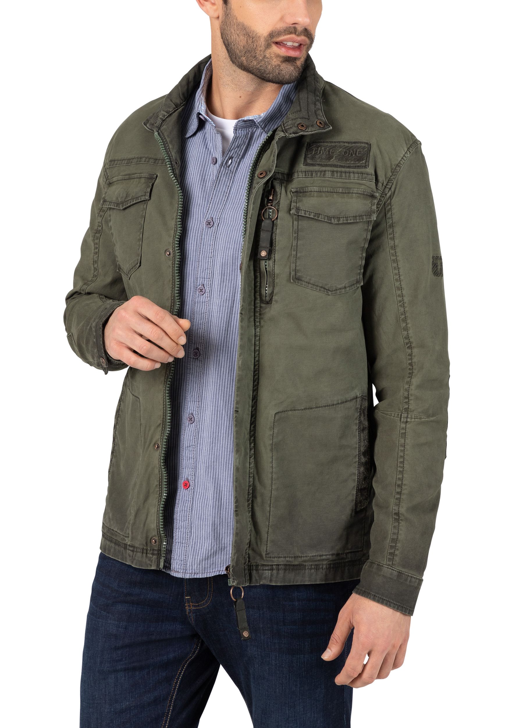 TIMEZONE-Gmb_SS25_4725_29-10089-00-1180_3.jpg Feldjacke mit Reißverschluss und Vintage Workwear Style.