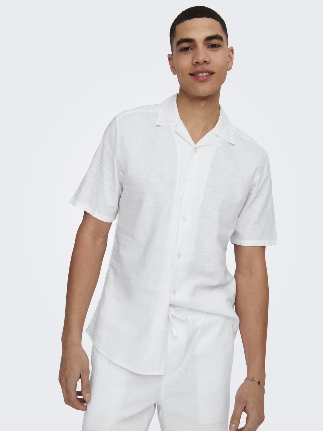 ONLY&SONS_SpringSummer2023_4240199_22025116_3.jpg Leinenhemd mit kurzen Ärmeln und Knopfleiste