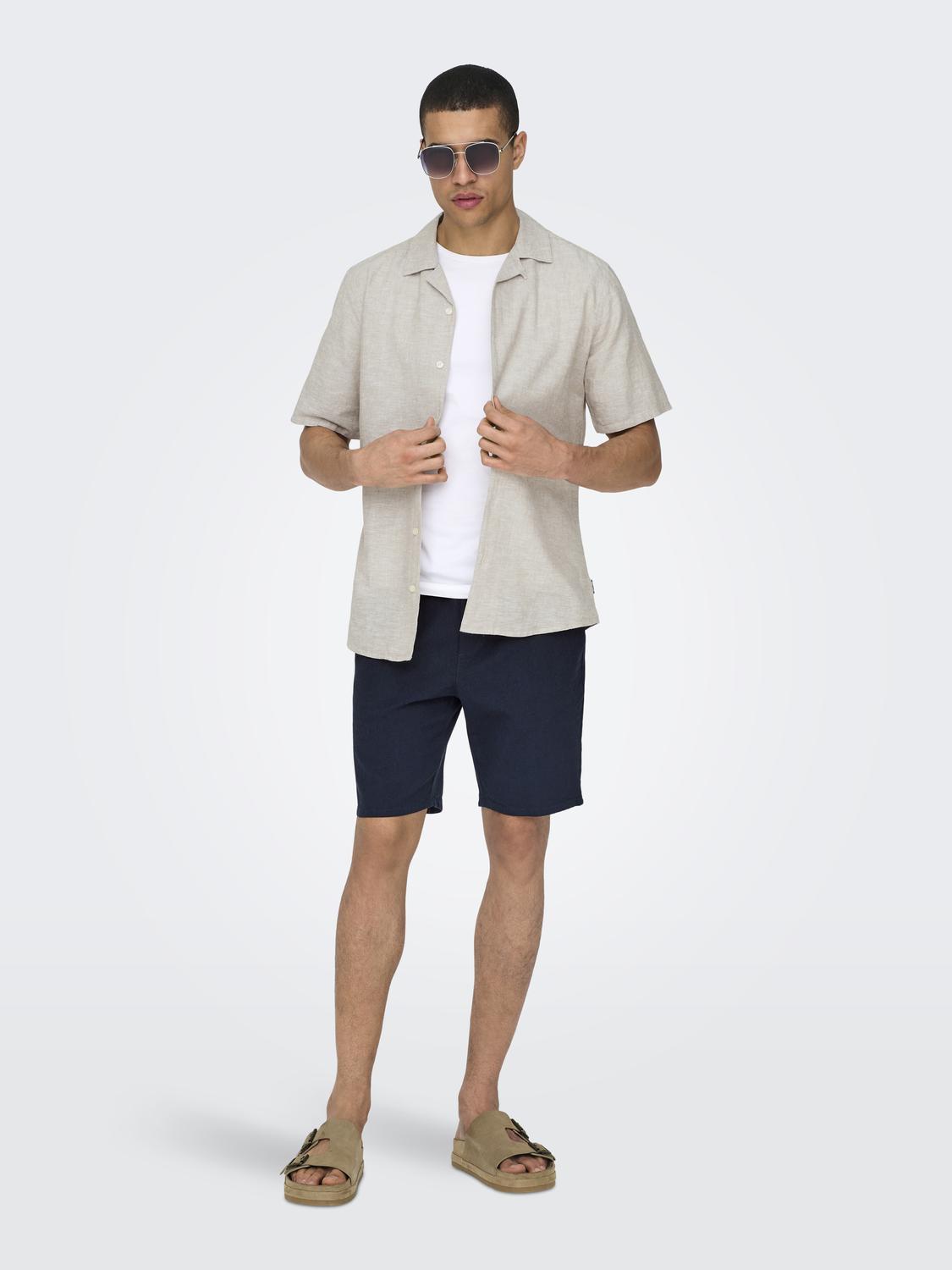 ONLY&SONS_SpringSummer2023_4240201_22025116_8.jpg Leinenhemd mit kurzen Ärmeln und Knopfleiste