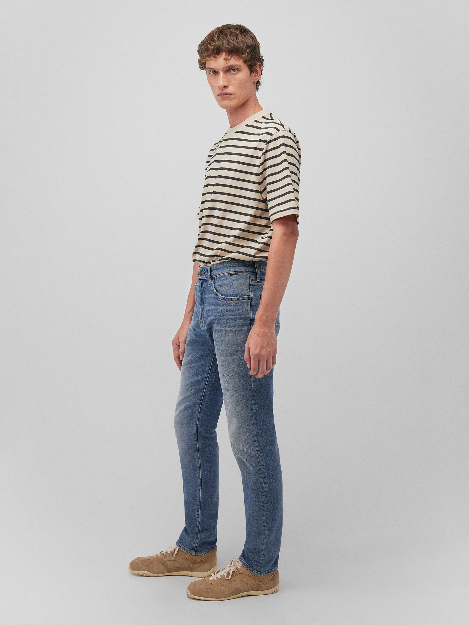 Mavi_25Spring1_pelican_0612515-70322_4.jpg Gestreiftes T-Shirt mit Rundhals und Halb Arm