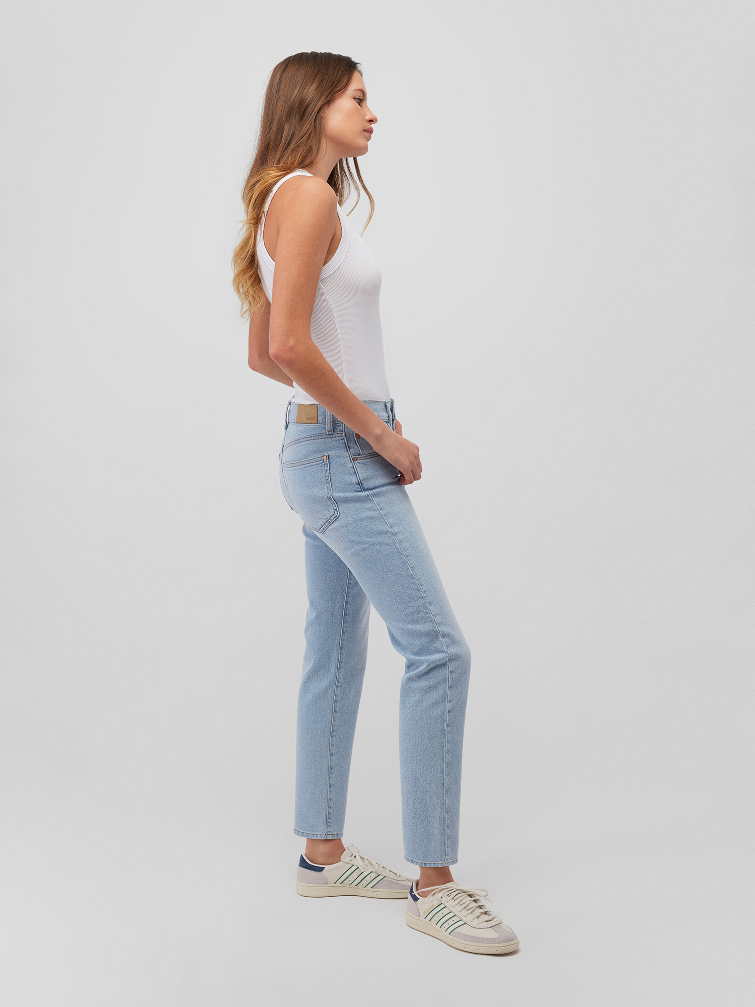 Mavi_25Spring1_lt-brushed-90s_1010623-88897_4.jpg Gerade High-Waist Jeans Hose mit Five-Pocket-Style