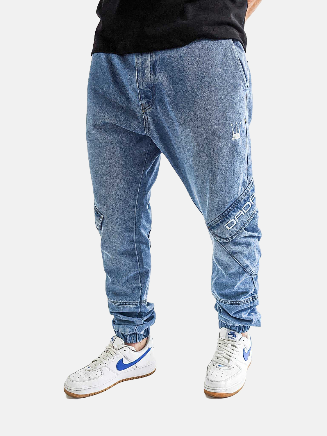 Cargo Jogger Jeans Light Blue Denim mit Anti-Fit Schnitt Cargo Jogger Jeans Light Blue Denim mit Anti-Fit Schnitt