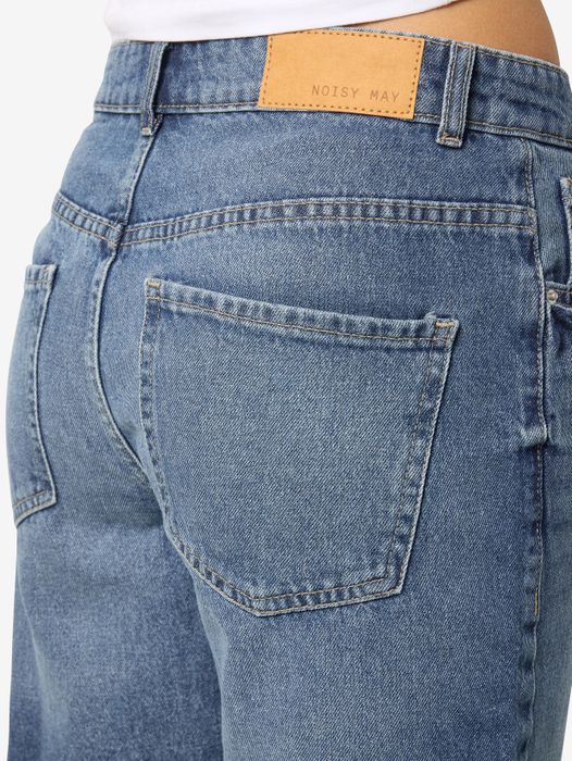 Noisy May Bermuda Jeansshorts mit ausgefranstem Saum – Blau, Bild 6