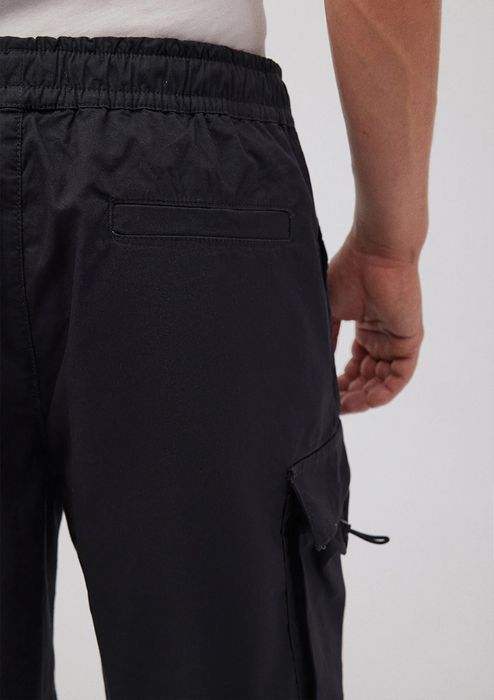Mavi mavi Bermuda Cargo Shorts mit elastischem Bund – Dunkelblau, Bild 8