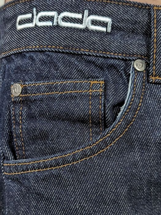 DADA Supreme DADA Supreme Baggy Jeans Loose Fit mit DADA Stickerei – Blau, Bild 6