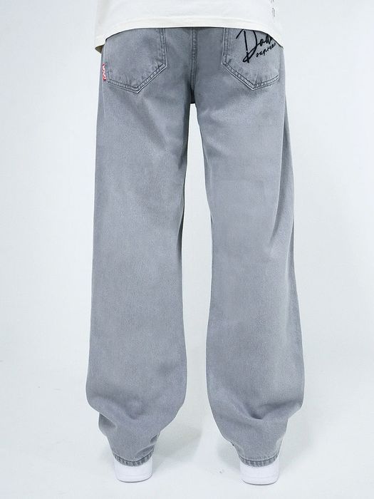 DADA Supreme DADA Supreme Baggy Jeans Loose Fit mit DADA Stickerei – Grau, Bild 3