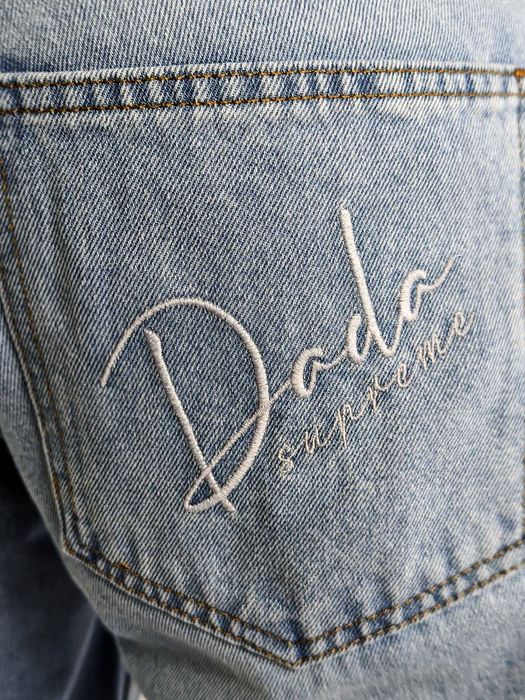 DADA Supreme DADA Supreme Baggy Jeans Loose Fit mit DADA Stickerei – Hellblau, Bild 7
