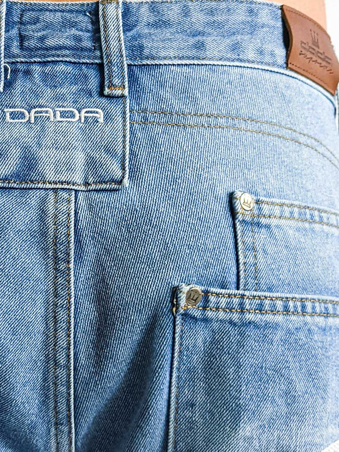 Baggy Jeans mit Handytasche Urban Denim Pants Baggy Jeans mit Handytasche Urban Denim Pants