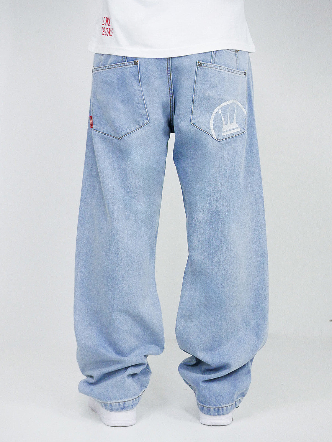 Baggy Jeans mit Handytasche Urban Denim Pants Baggy Jeans mit Handytasche Urban Denim Pants