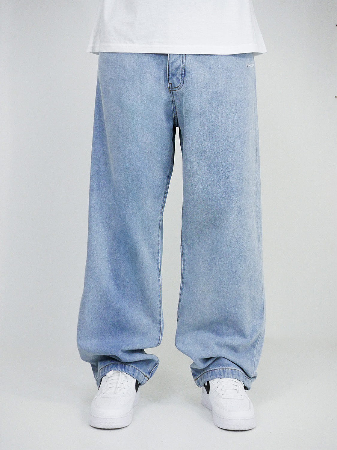 Baggy Jeans mit Handytasche Urban Denim Pants Baggy Jeans mit Handytasche Urban Denim Pants