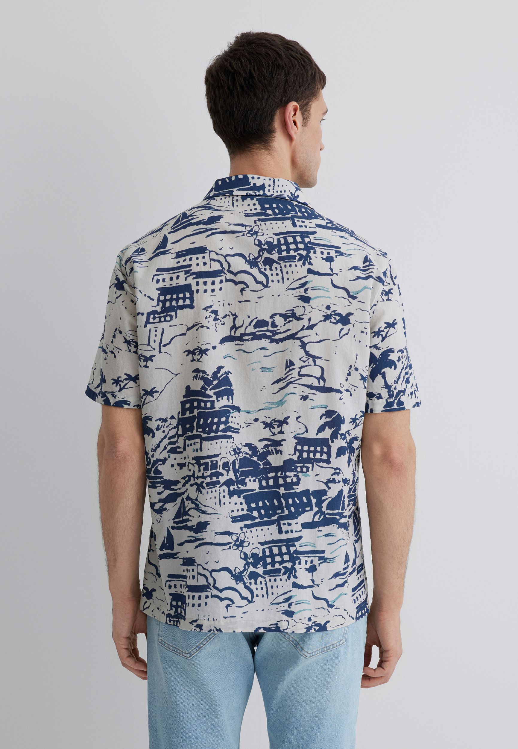 Sommerhemd mit maritimem Print und Knopfleiste Sommerhemd mit maritimem Print und Knopfleiste
