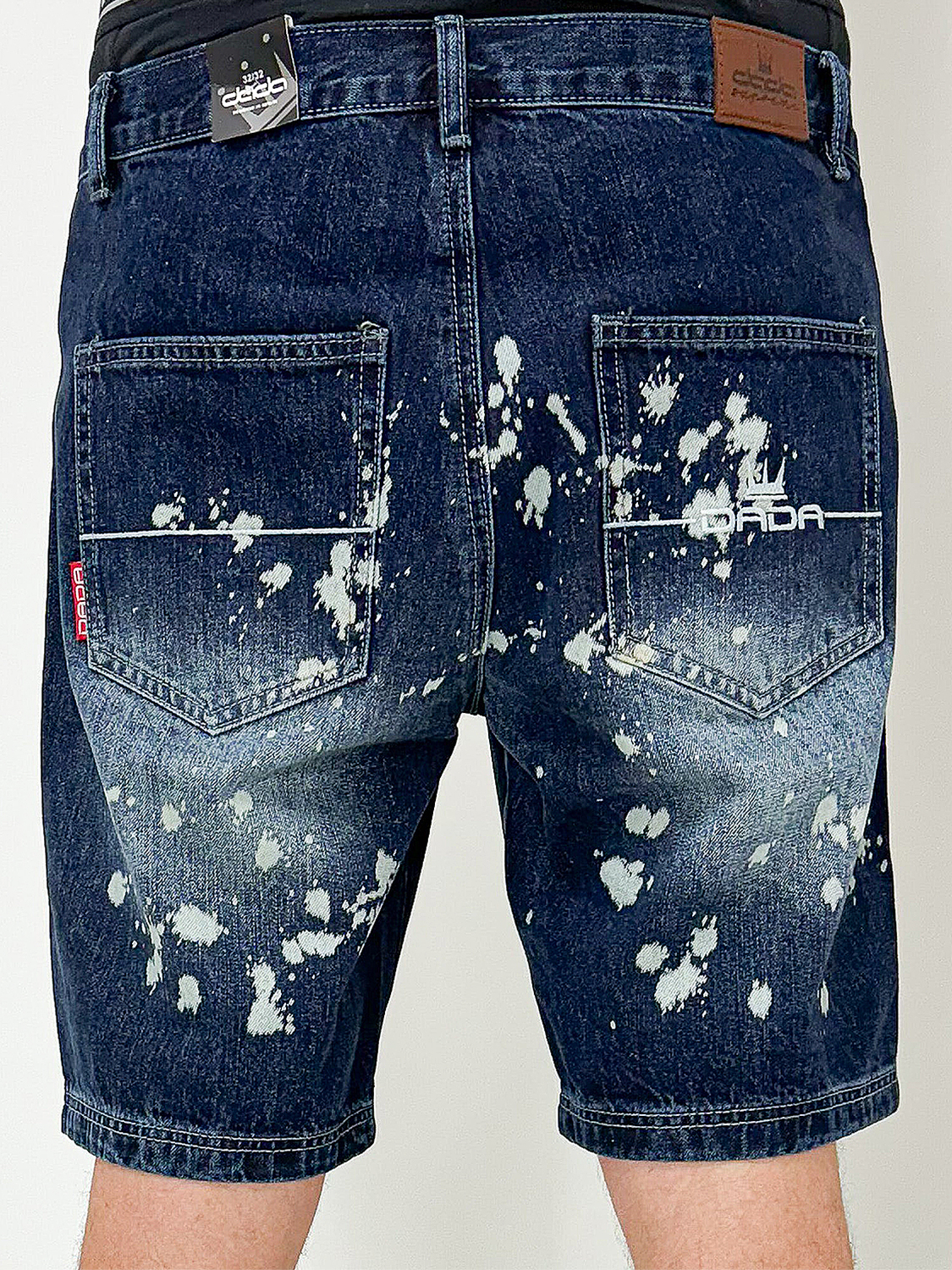 Loose Fit Denim Shorts mit Splatter Print Loose Fit Denim Shorts mit Splatter Print