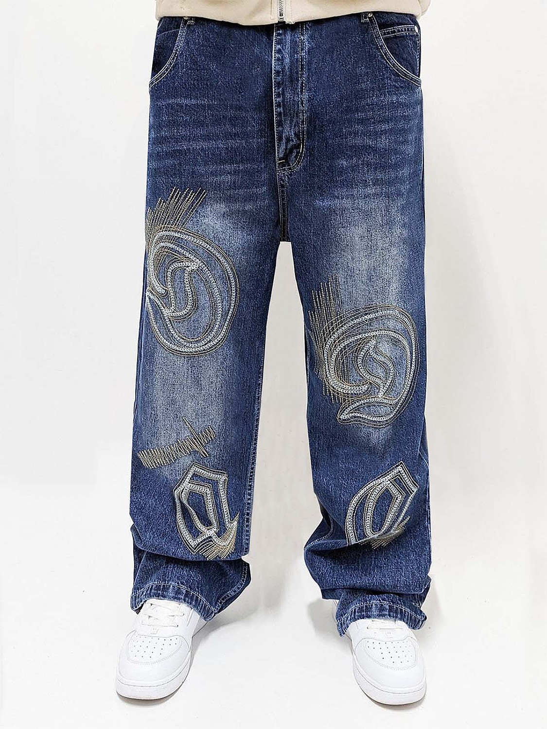 DADA Supreme DADA Supreme Weite Baggy Jeans mit Gothic-Stickerei und Logo – Blau, Bild 2
