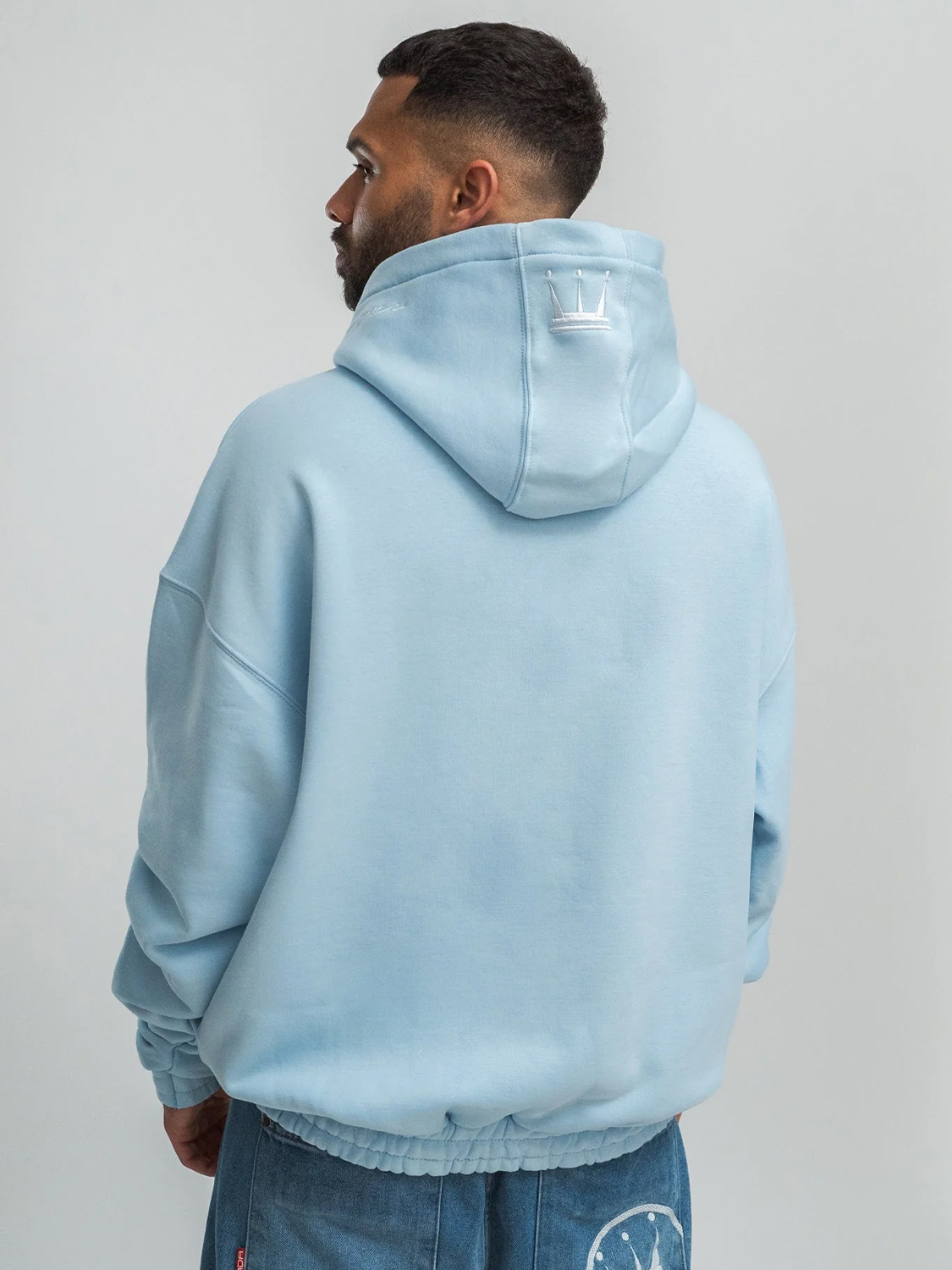 Oversized Hoodie mit Logo-Details und Reißverschlusstasche Oversized Hoodie mit Logo-Details und Reißverschlusstasche
