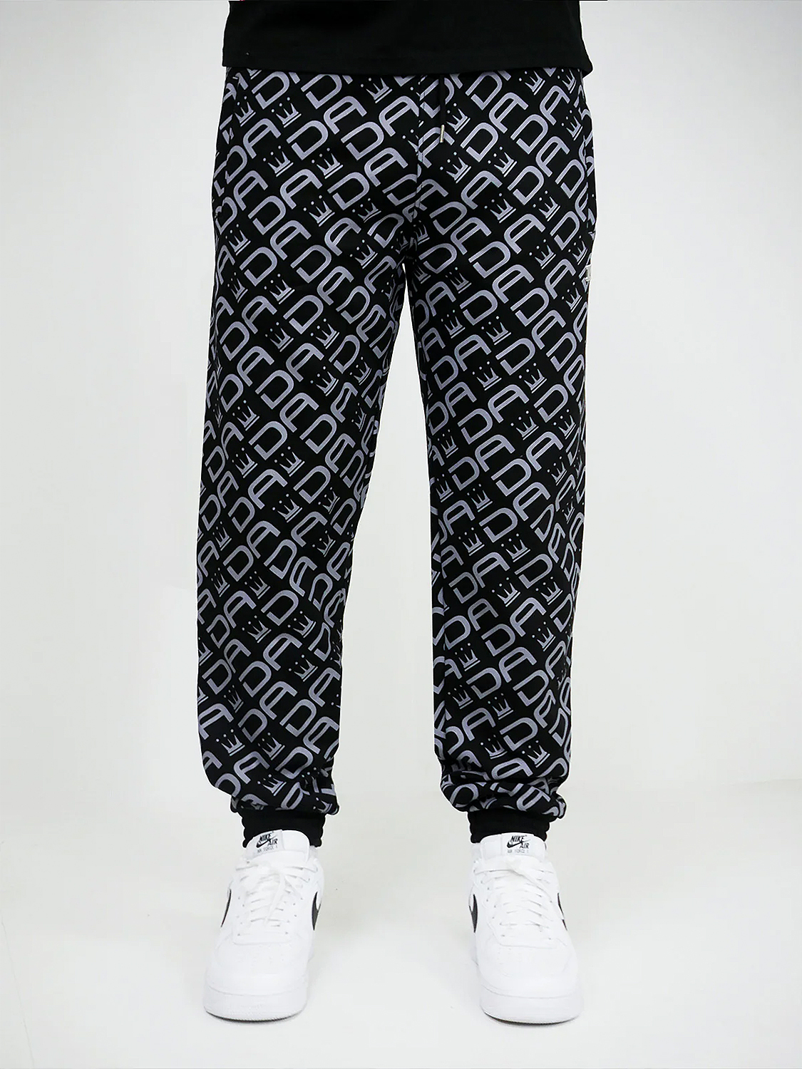 Baggy Design All Over Jogger mit Print und Bündchen Baggy Design All Over Jogger mit Print und Bündchen