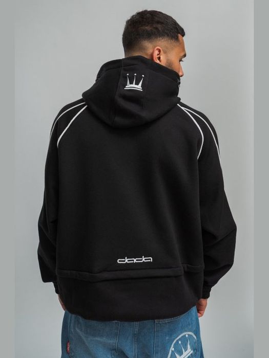DADA Supreme DADA Supreme Hoodie Logo Kontrastdetails Stickereien Ärmeltasche – Schwarz, Bild 3