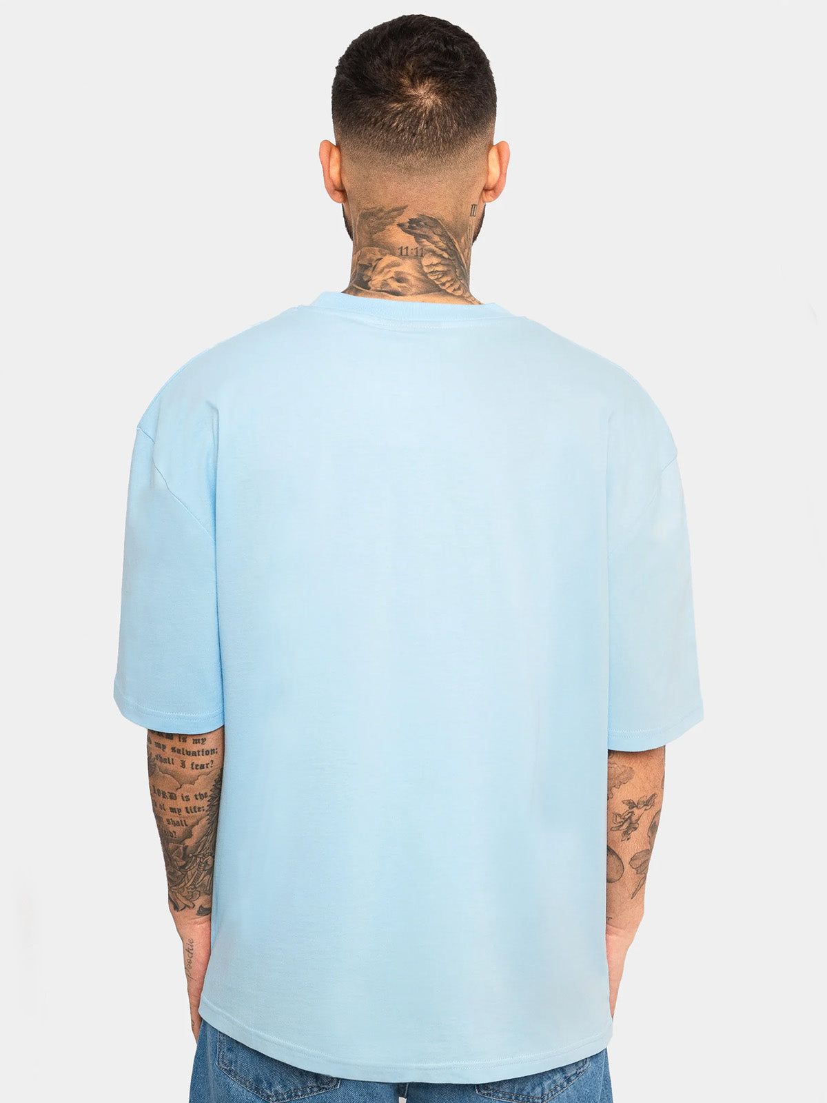 Oversize T Shirt Frontstickerei Logo Stickerei Oversize T Shirt Frontstickerei Logo Stickerei