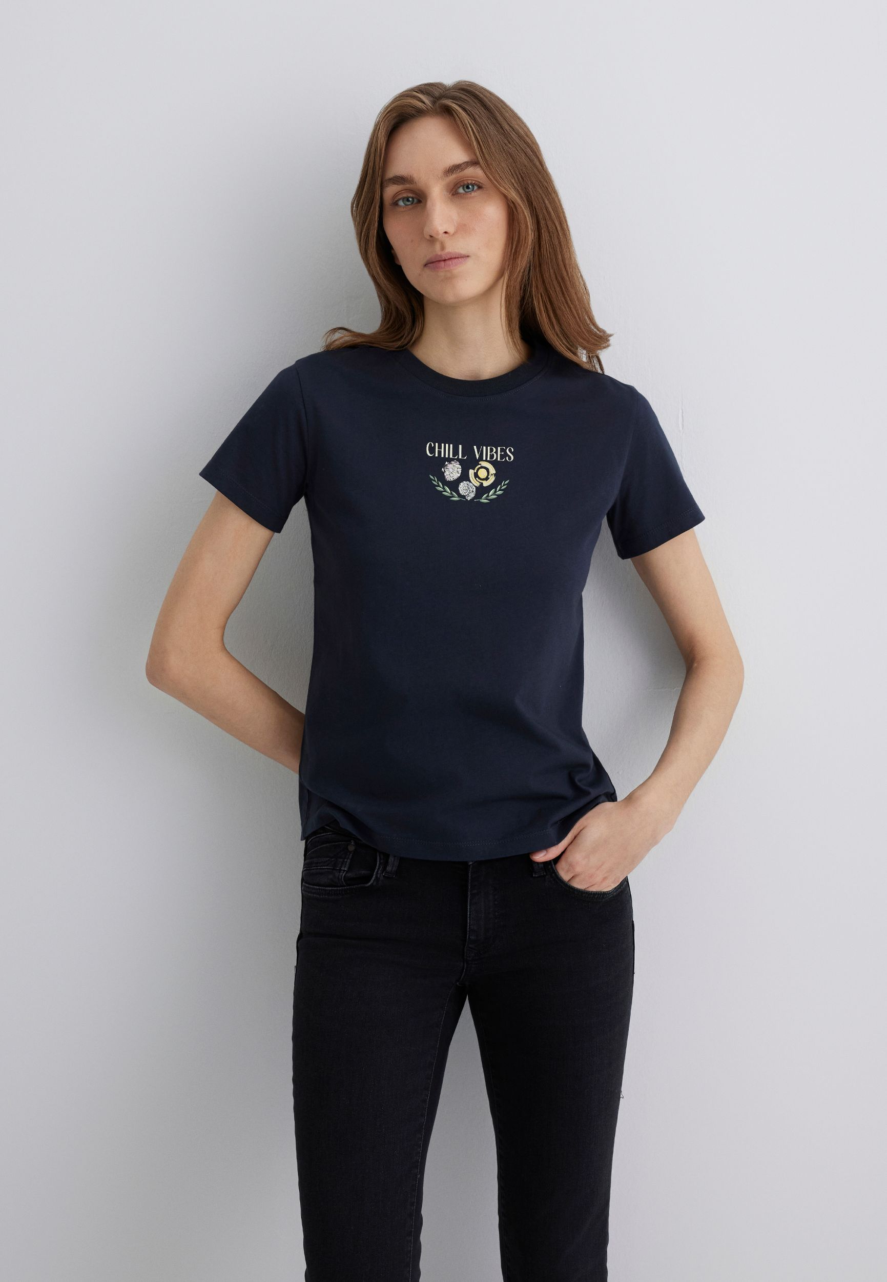 Mavi_25Summer1_phantom_1613191-70087.jpg Print Design T-Shirt mit Urlaub-Motiv, Rundhals
