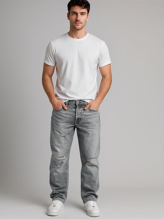 Loose Fit Jeans im Destroyed Style, Farbe: Hellgrau