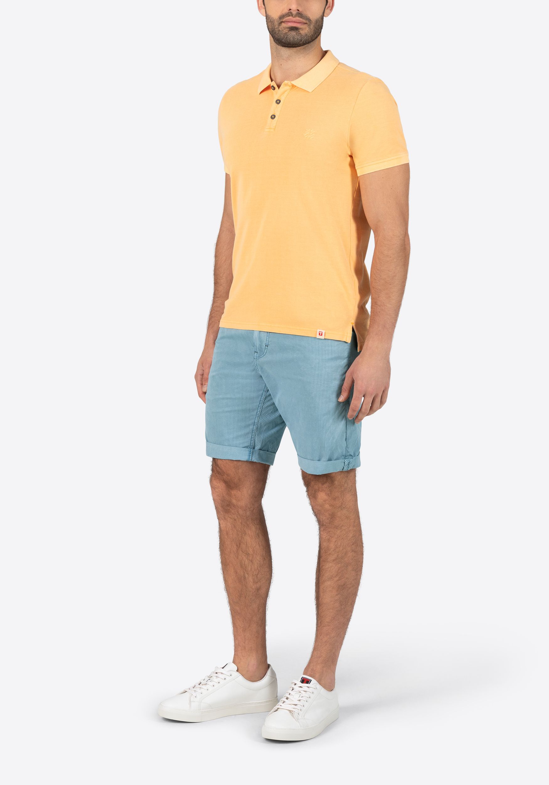 TIMEZONE-Gmb_SS25_30059_24-10066-10-1215_6.jpg Gestreifte Bermuda Shorts mit Taschen und Gürtelschlaufen
