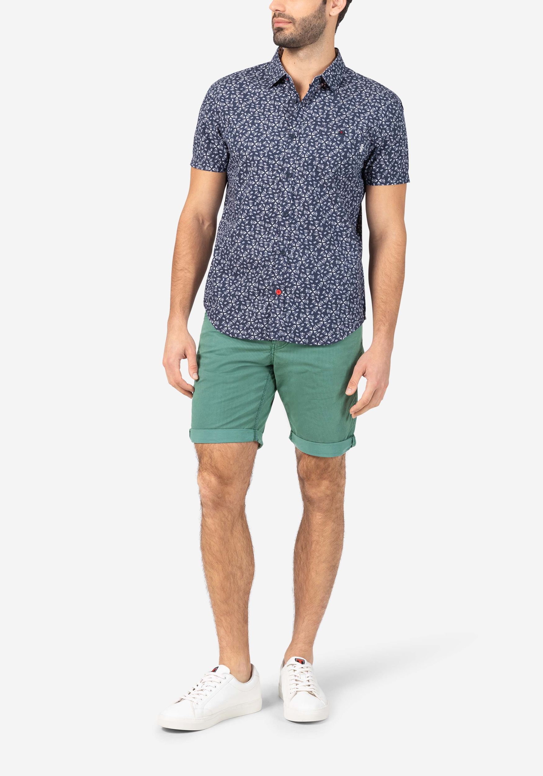 TIMEZONE-Gmb_SS25_4726_24-10066-10-1215_6.jpg Gestreifte Bermuda Shorts mit Taschen und Gürtelschlaufen