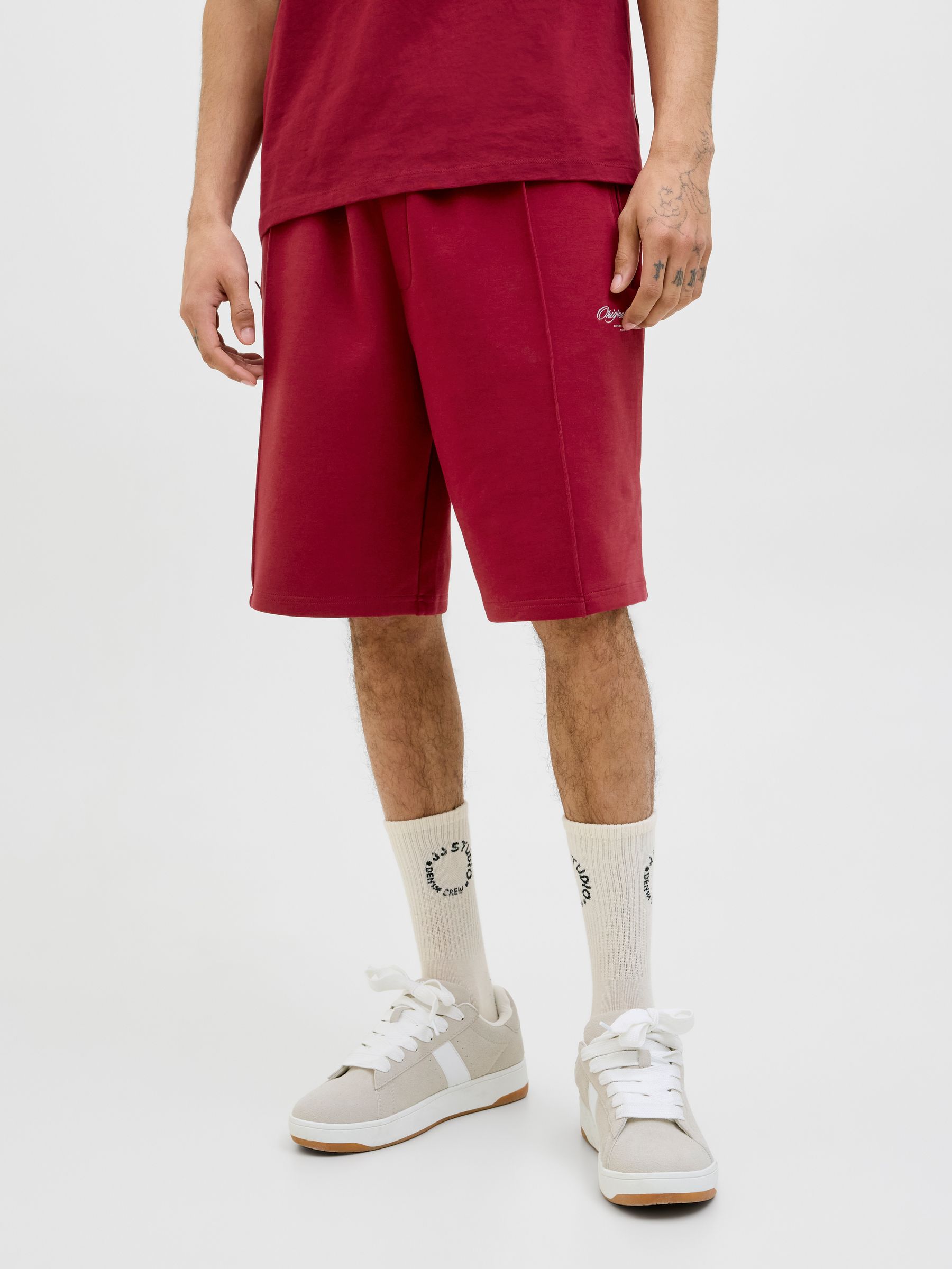 Jack & Jones Sportliche Shorts mit elastischem Bund und Kordelzug – Rot, Bild 2
