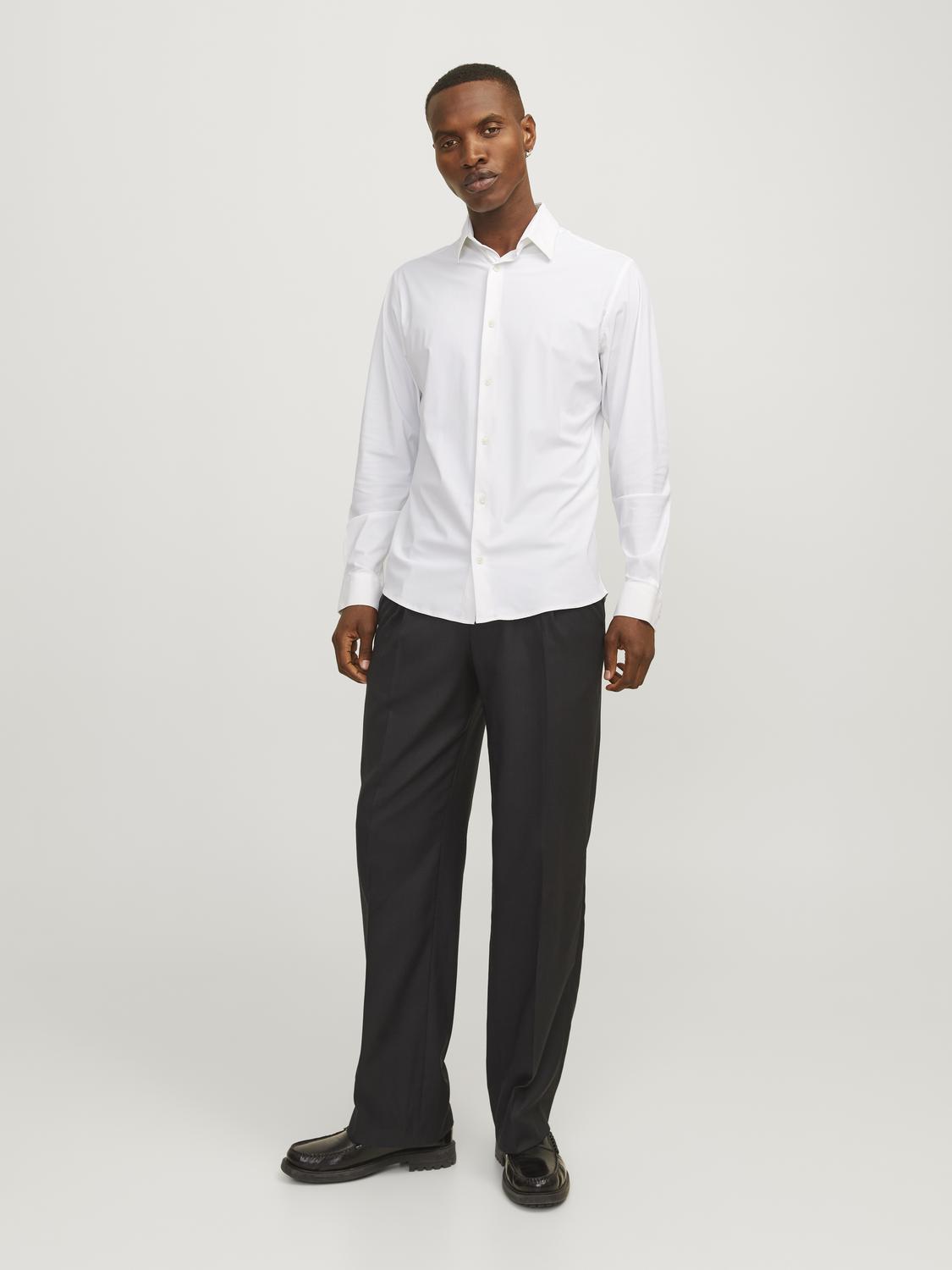 JACK&JONES_FallWinter2024_4584685_12263744_2.jpg Langarm-Hemd klassischer Kragen mit Knopfleiste