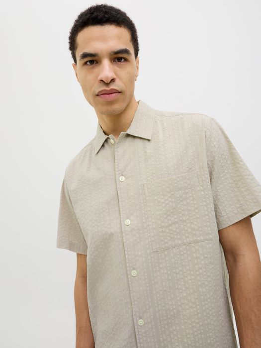 Jack & Jones JACK & JONES Kurzarm-Hemd mit Muster und Brusttasche – Beige, Bild 7