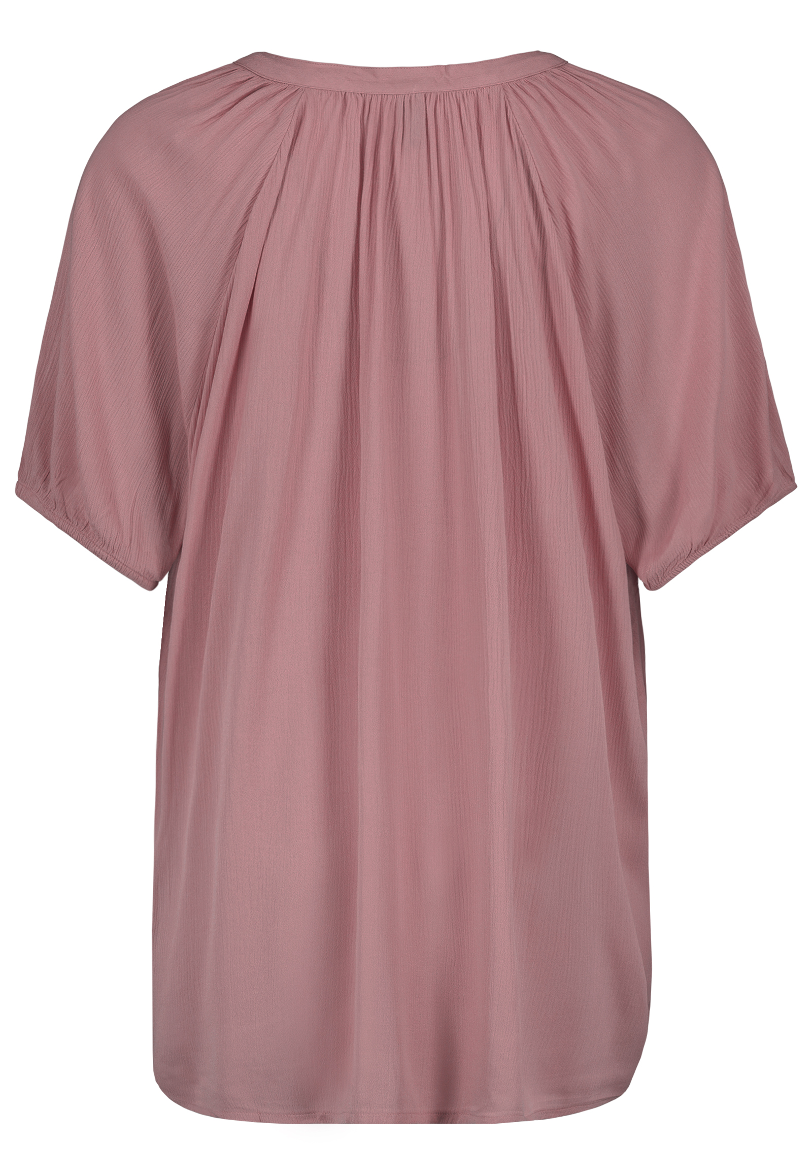 Authentic-St_251_13400_D70024M11234B_2.jpg Luftige Viskosebluse mit V-Ausschnitt und Kurzarm