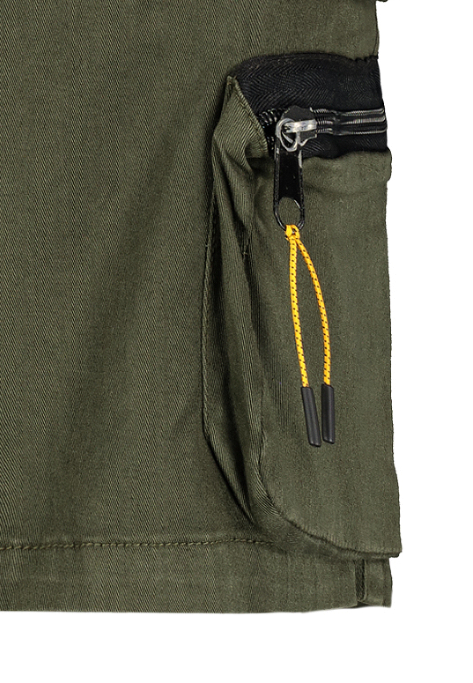 Funktionale Trekking Cargo-Bermudas mit Tunnelzug Funktionale Trekking Cargo-Bermudas mit Tunnelzug