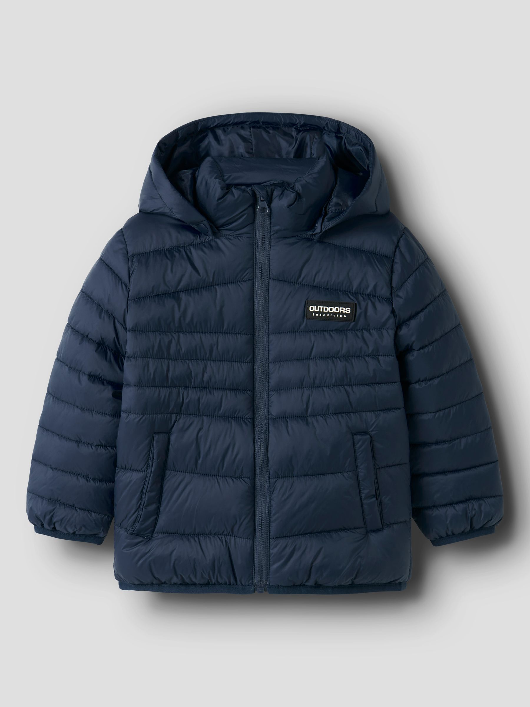 NAME-IT_NOOS2025_4728350_13241671_6.jpg Wattierte Kapuzenjacke mit Fronttaschen