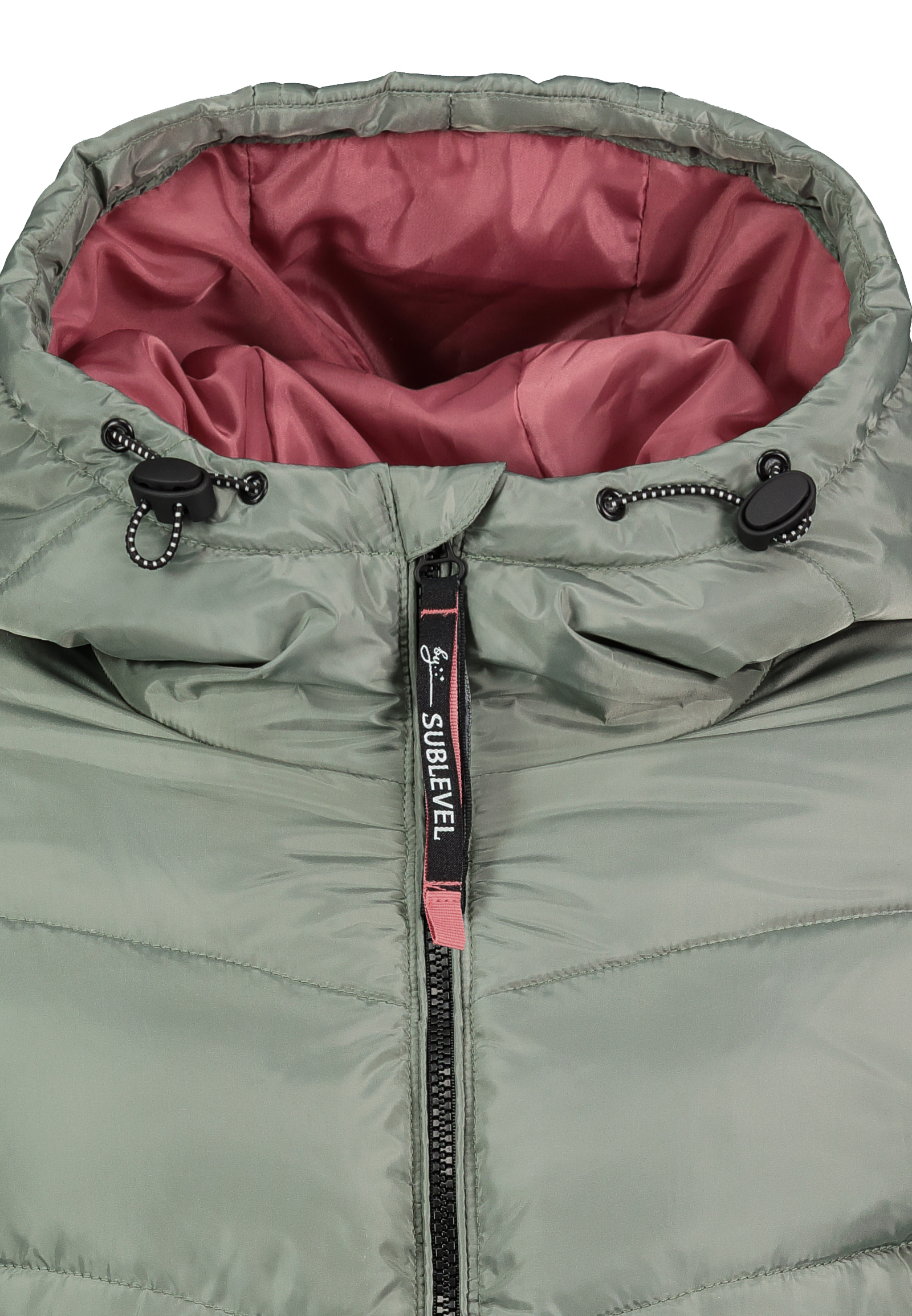 D51160X44472C5-2_12300_D1.jpg Warme Winterjacke mit Kapuze und Reißverschlusstaschen