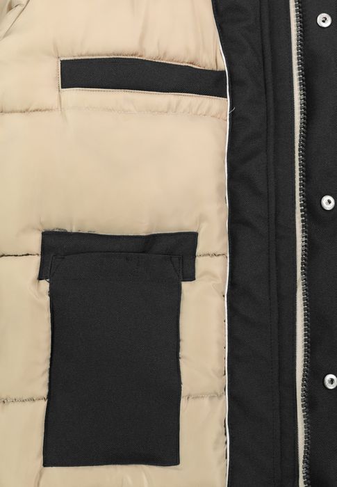 Urban Surface Hochwertige Outdoorjacke mit Kapuze und funktionalen Taschen – Schwarz, Bild 3