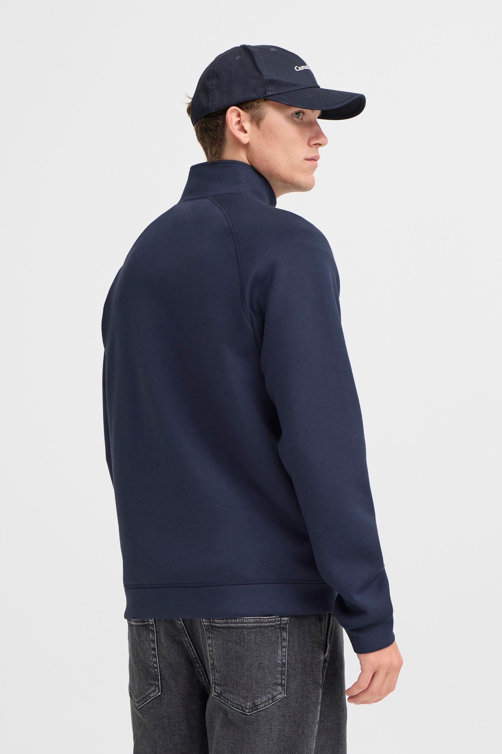 20504936_193921_550.jpg Sweatshirt mit Zipper und modernem Stehkragen