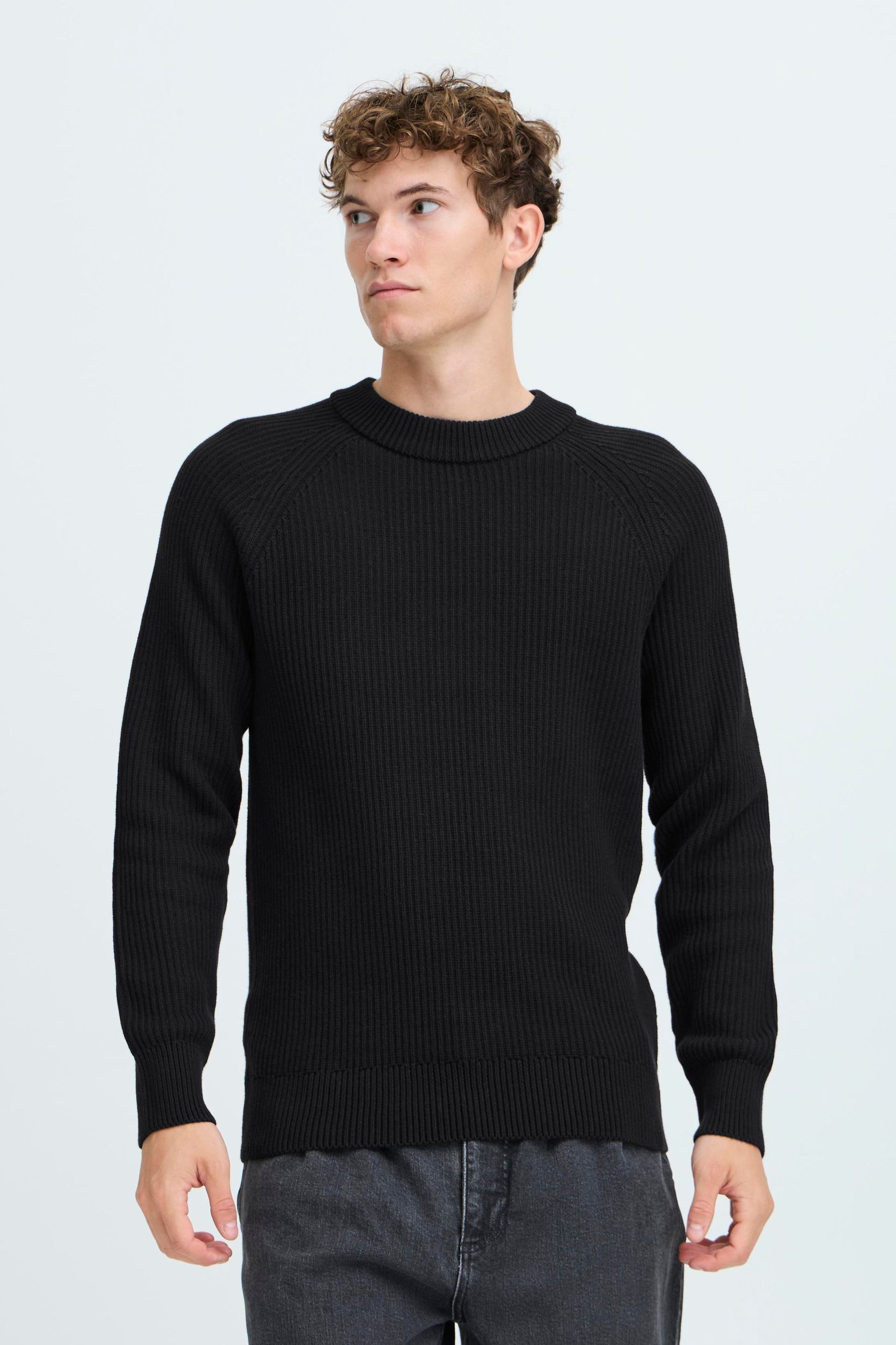 20504998_193911_500.jpg Gemütlicher Strickpullover mit langen Ärmeln