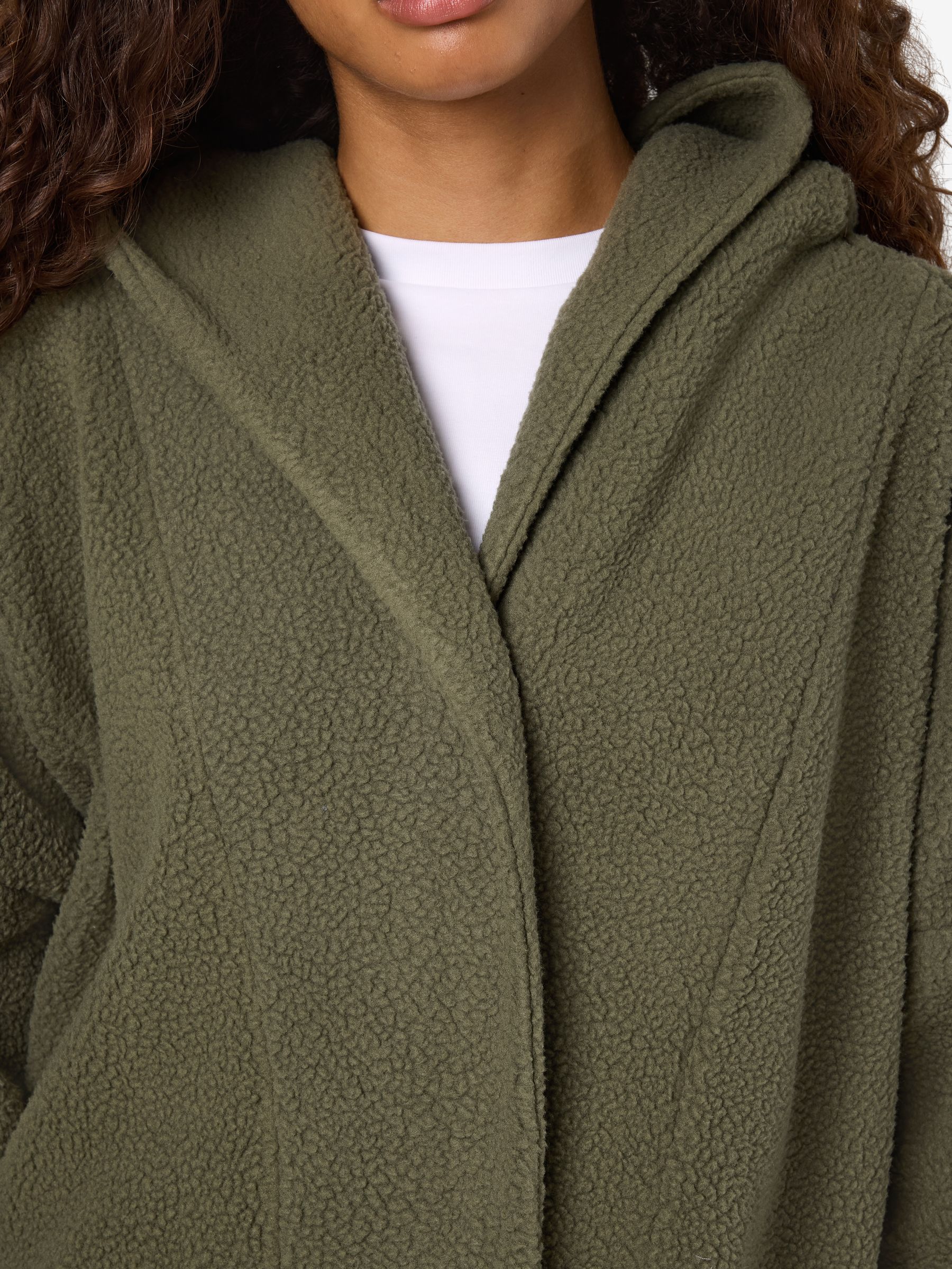 27028870_4472503_4.jpg Strickjacke Teddy Oversized mit Kapuze