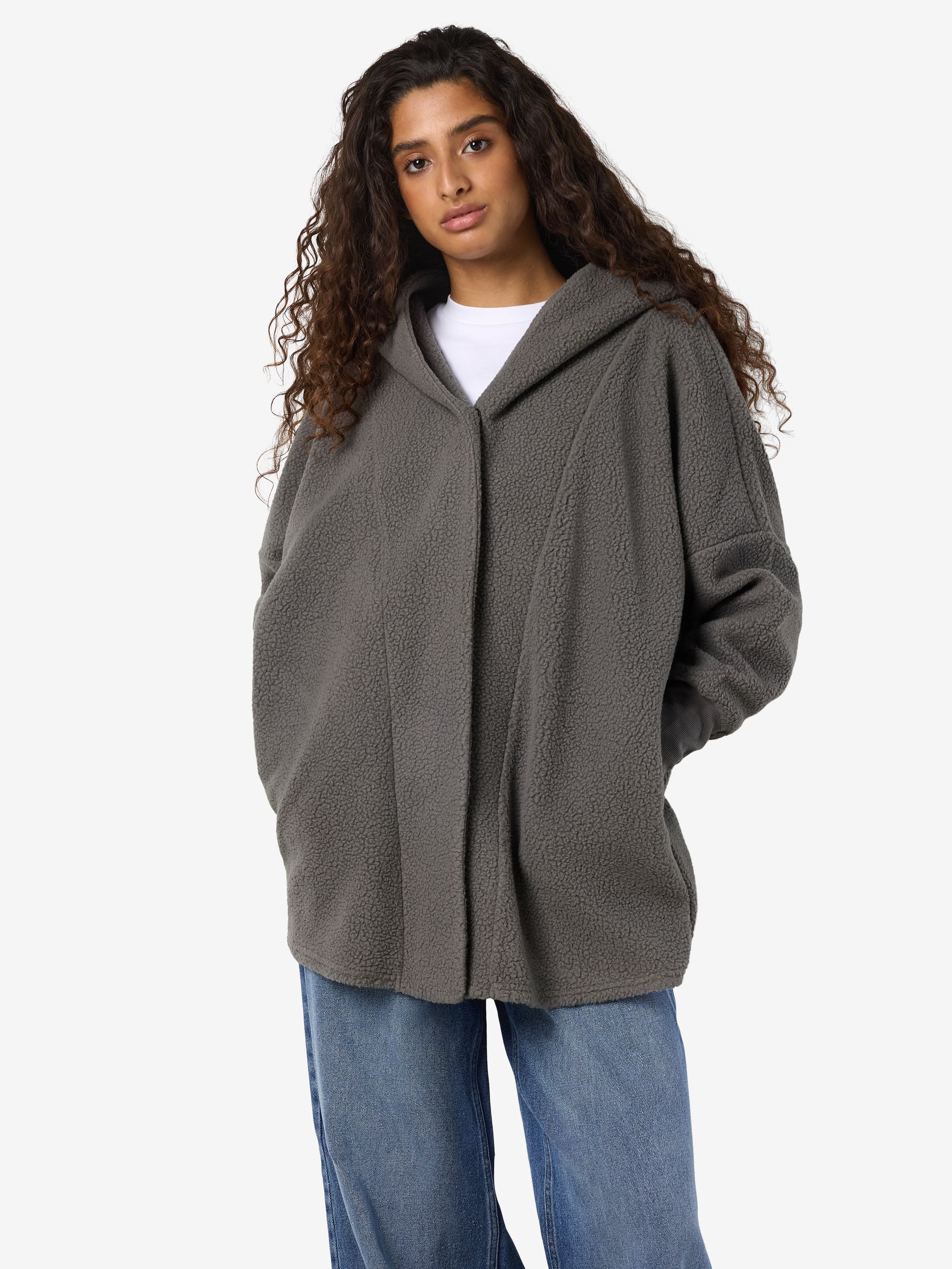 27028870_4884503_3.jpg Strickjacke Teddy Oversized mit Kapuze